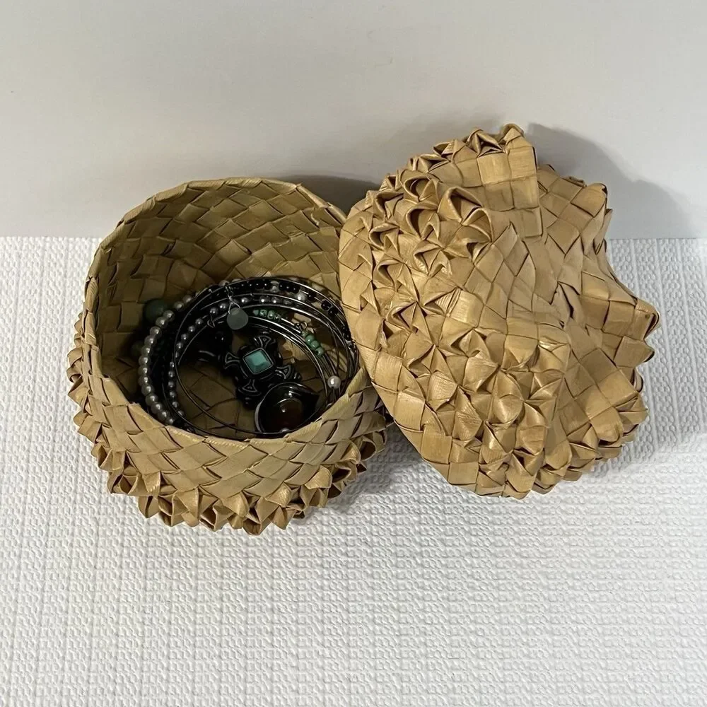 Vintage Porcupine Weave 6 Point Star Basket With Lid Handwoven Hawaiian Lauhala